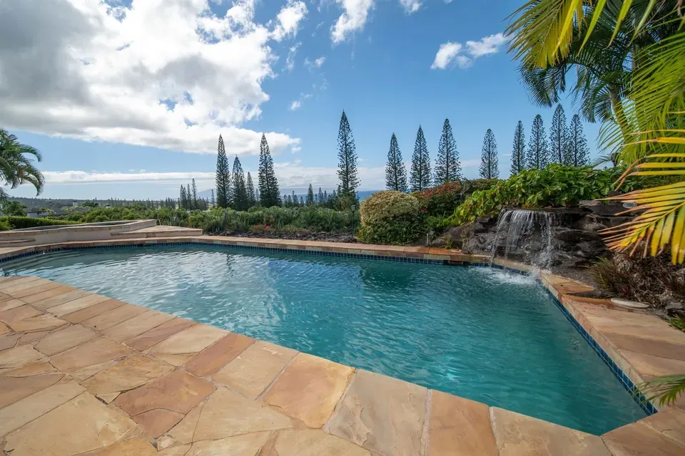 3 Bed 3 Bath Modern Contemporary Residence in Maui, HI - 4