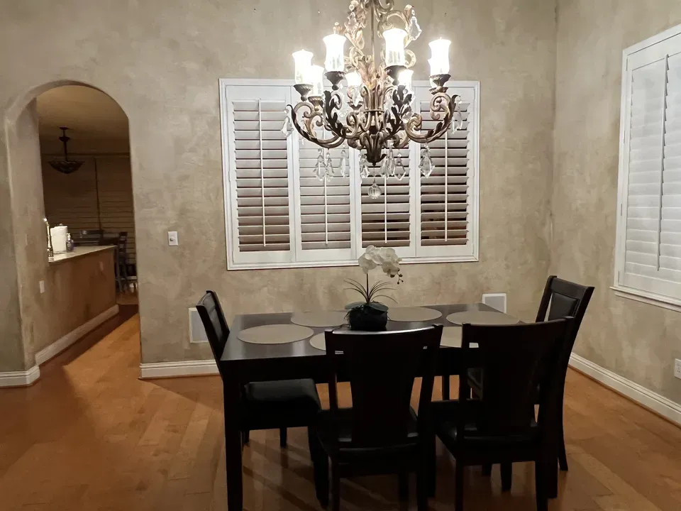 3 Bed 3 Bath Modern Contemporary Residence in Modesto, CA