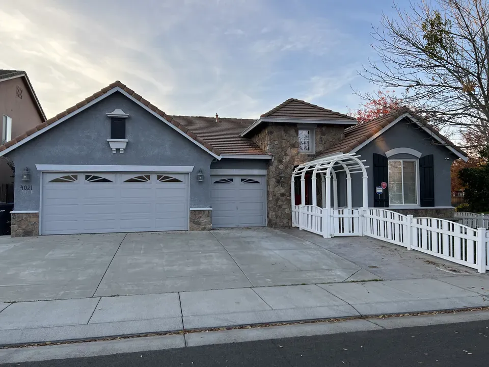 3 Bed 3 Bath Modern Contemporary Residence in Modesto, CA - 4