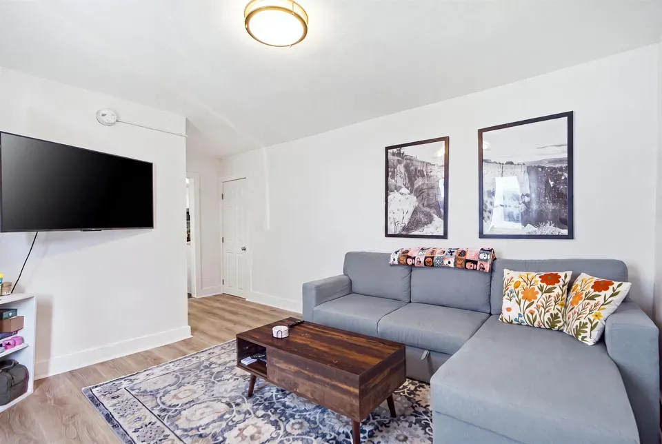 3 Bed 3 Bath Multi-Unit Residential Property in Burlington, VT - 3