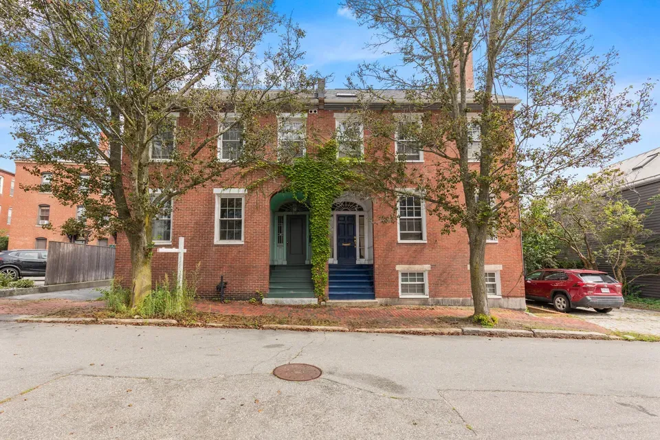 3 Bed 3 Bath Multi-Unit Residential Property in Portland, ME - 1