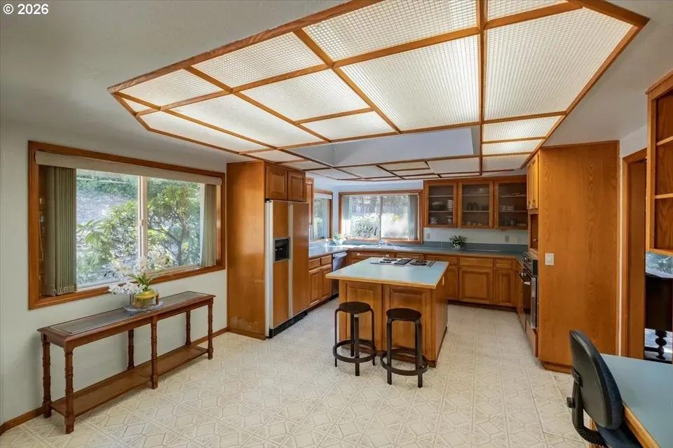 3 Bed 3 Bath Traditional Suburban Family Home in Corvallis, OR - 4