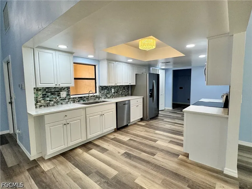 3 Bed 3 Bath Traditional Suburban Family Home in Fort Myers, FL