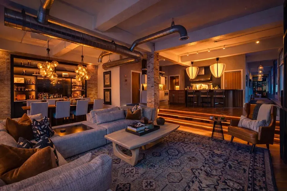 3 Bed 3 Bath Urban Residential Condo in Milwaukee, WI - 2