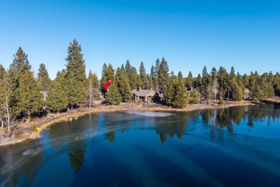 3 Bed 4 Bath Established Contemporary Home in Bend, OR - 4