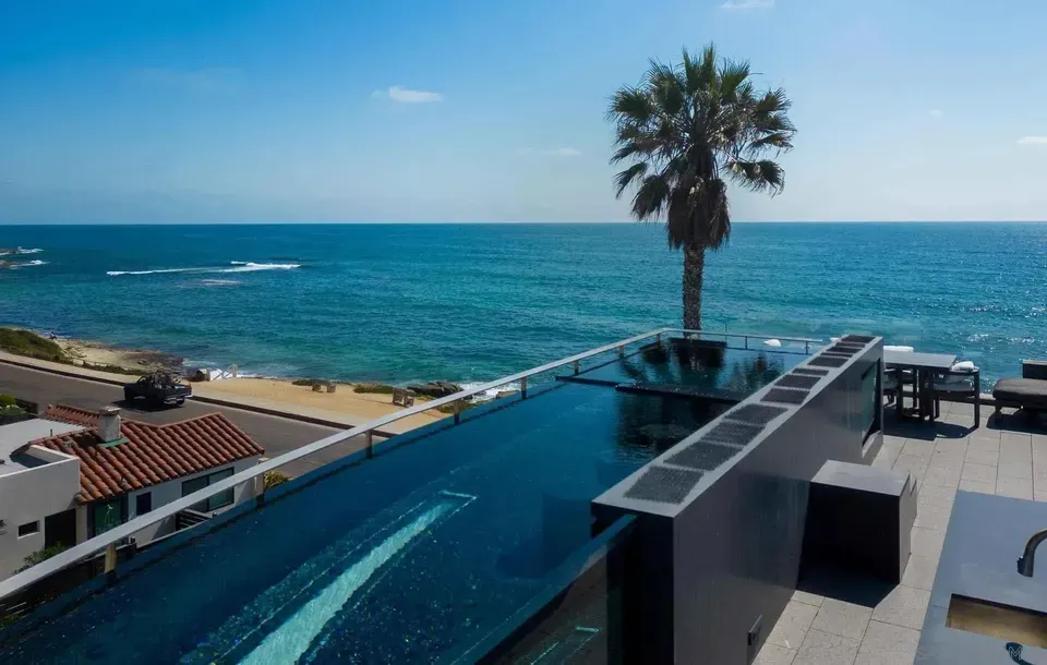3 Bed 4 Bath Established Contemporary Home in San Diego, CA - 5