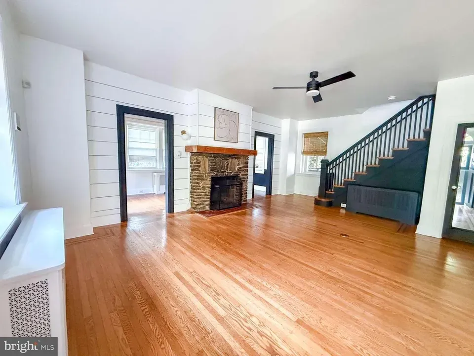 4 Bed 1 Bath Classic Historic Era Home in Baltimore, MD - 3