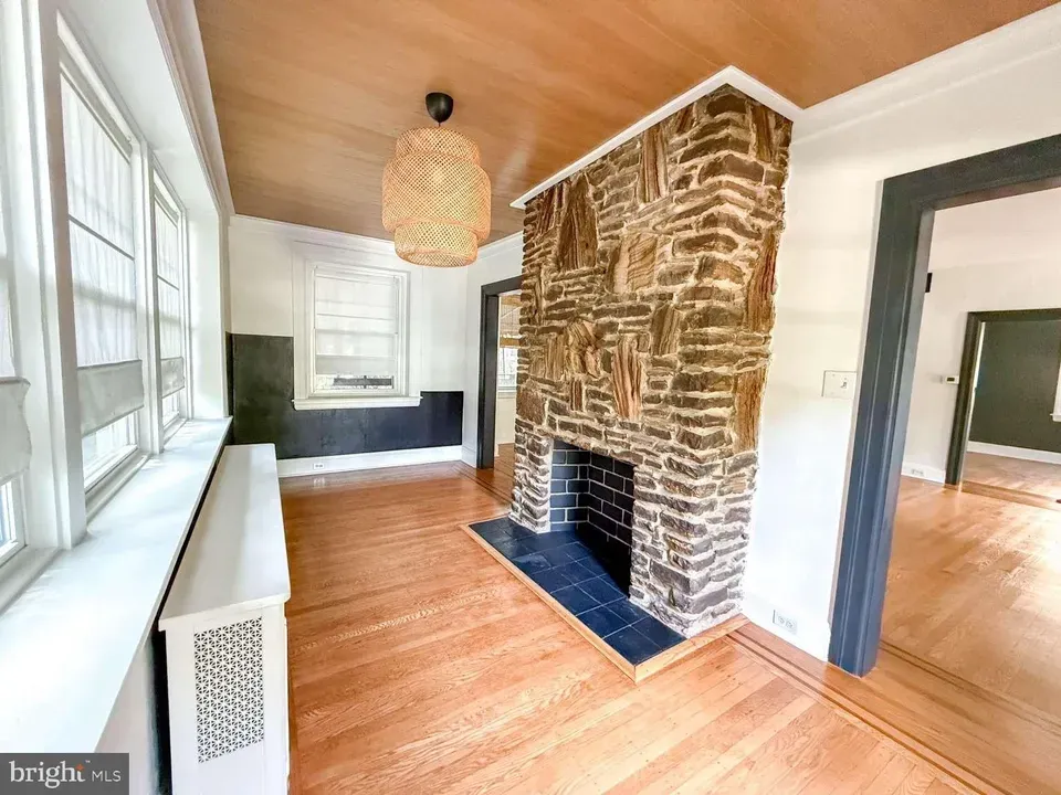 4 Bed 1 Bath Classic Historic Era Home in Baltimore, MD - 4