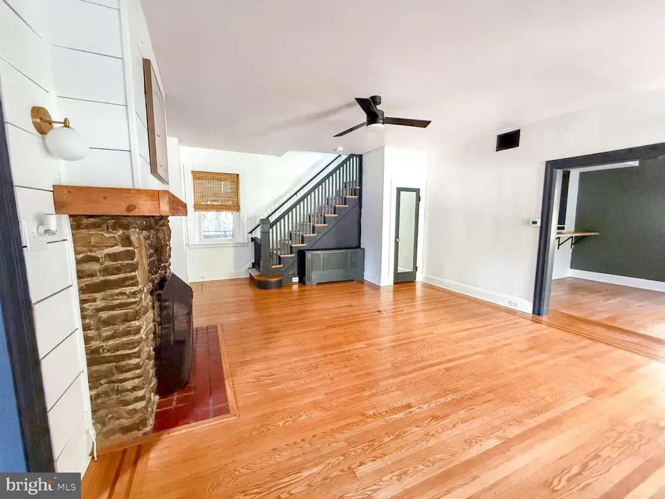 4 Bed 1 Bath Classic Historic Era Home in Baltimore, MD - 5