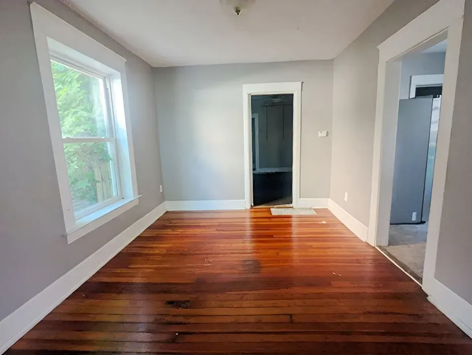 4 Bed 1 Bath Classic Historic Era Home in Lansing, MI - 3