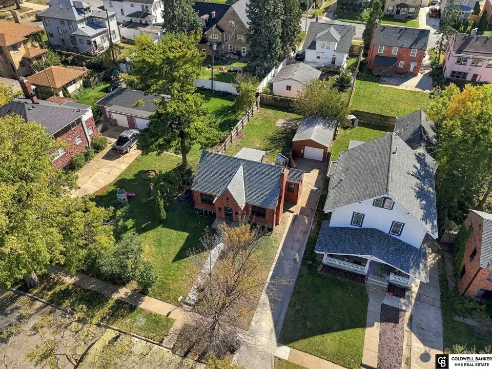 4 Bed 1 Bath Classic Historic Era Home in Lincoln, NE - 3