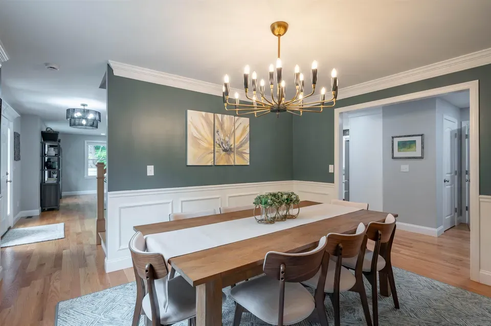 4 Bed 1 Bath Contemporary High-Rise Condo in Nashua, NH - 5