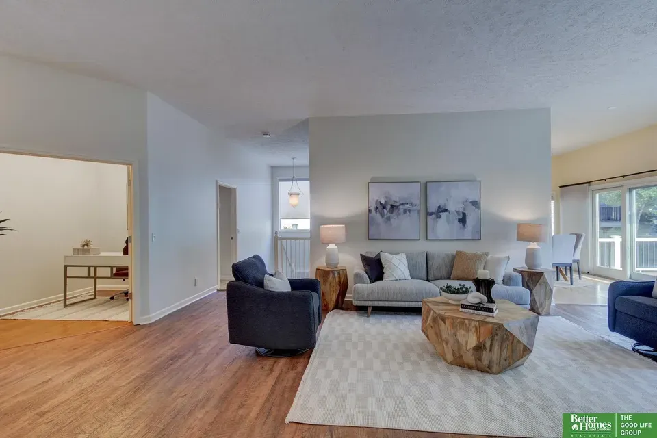 4 Bed 1 Bath Established Contemporary Home in Omaha, NE - 3