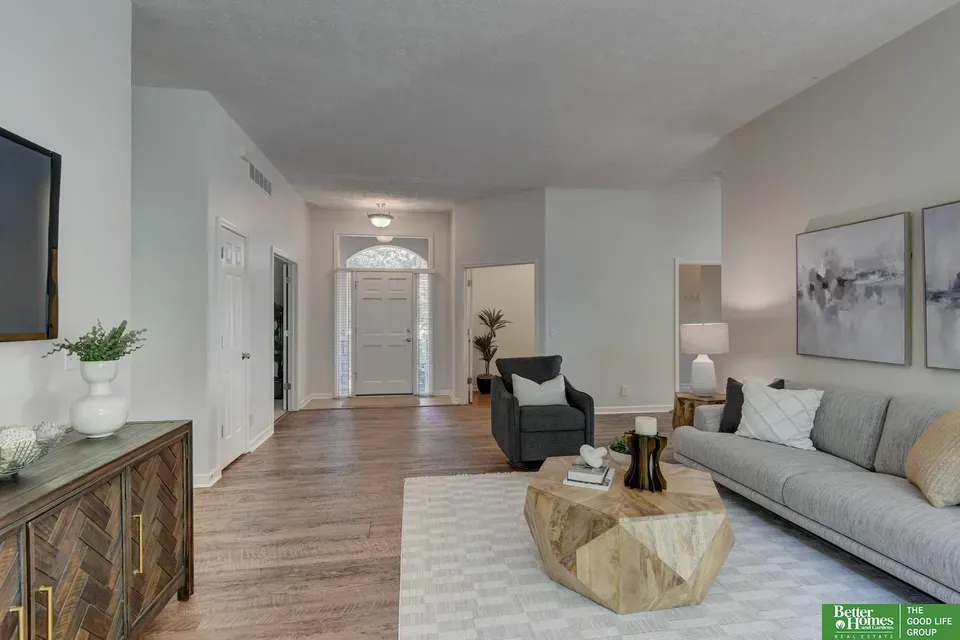 4 Bed 1 Bath Established Contemporary Home in Omaha, NE - 5