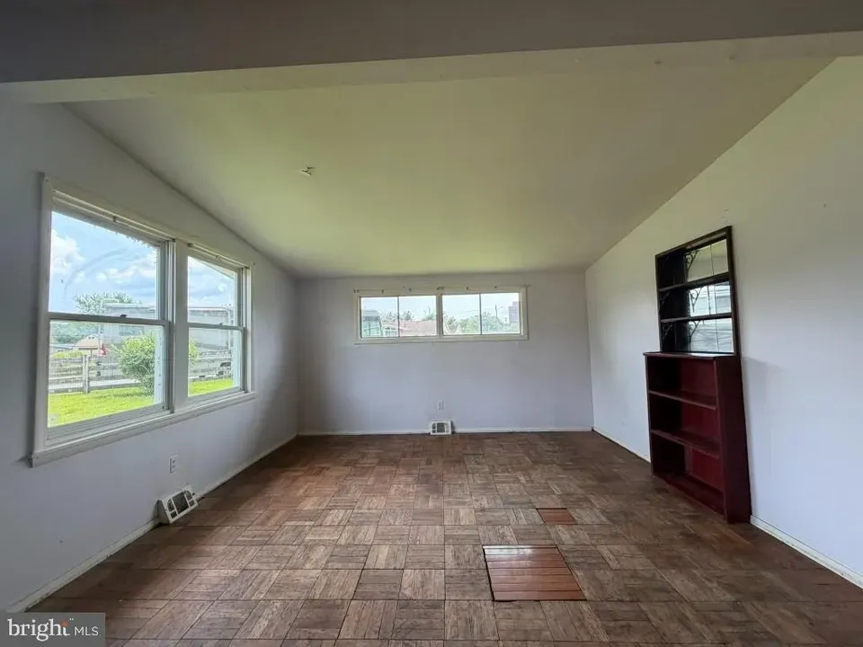 4 Bed 1 Bath Established Mid-Century Residence in Baltimore, MD - 3