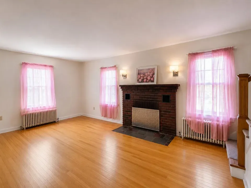 4 Bed 1 Bath Established Mid-Century Residence in Burlington, VT - 2