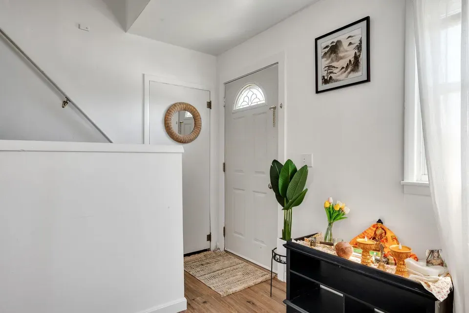 4 Bed 1 Bath Established Mid-Century Residence in Burlington, VT - 4