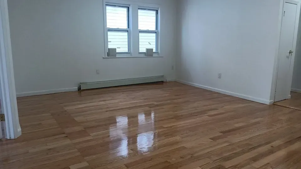 4 Bed 1 Bath Modern Contemporary Residence in Brooklyn, NY - 2
