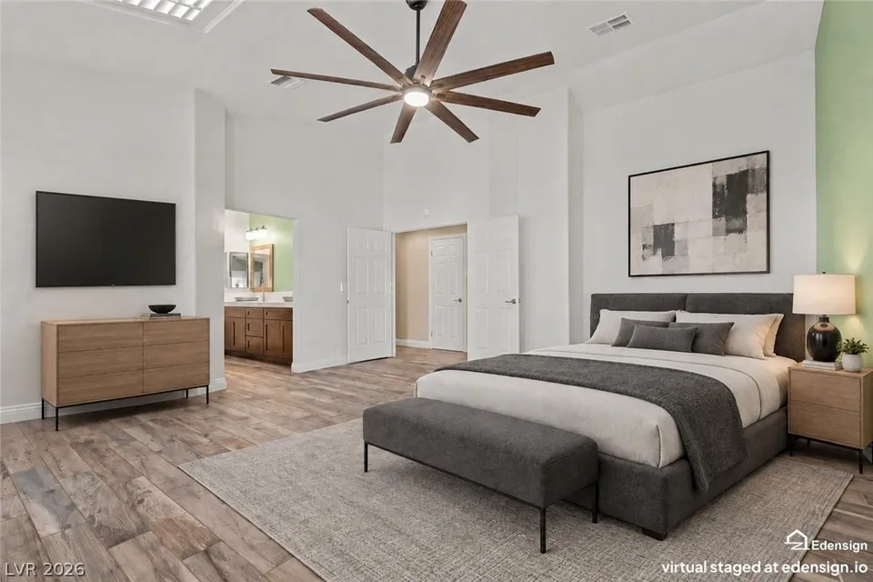 4 Bed 1 Bath Traditional Suburban Family Home in Las Vegas, NV - 4