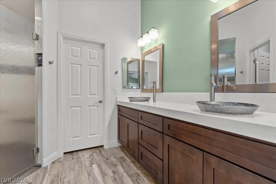 4 Bed 1 Bath Traditional Suburban Family Home in Las Vegas, NV - 5