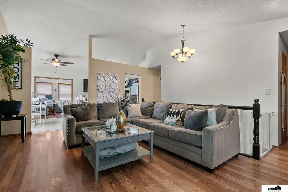 4 Bed 1 Bath Traditional Suburban Family Home in Lincoln, NE - 4