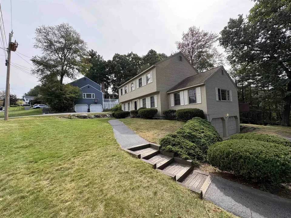 4 Bed 1 Bath Traditional Suburban Family Home in Nashua, NH - 2