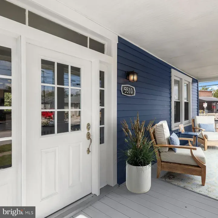 4 Bed 2 Bath Classic Historic Era Home in Baltimore, MD - 2