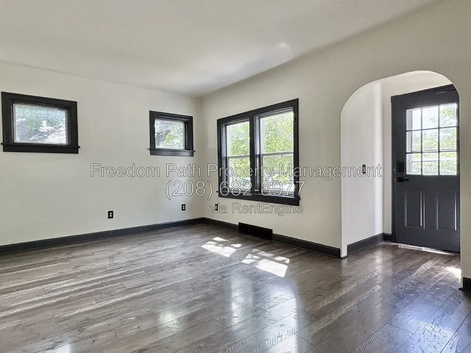 4 Bed 2 Bath Classic Historic Era Home in Coeur d Alene, ID - 3