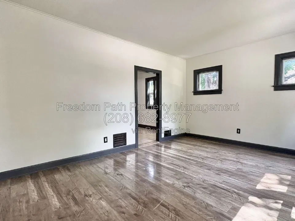 4 Bed 2 Bath Classic Historic Era Home in Coeur d Alene, ID - 4