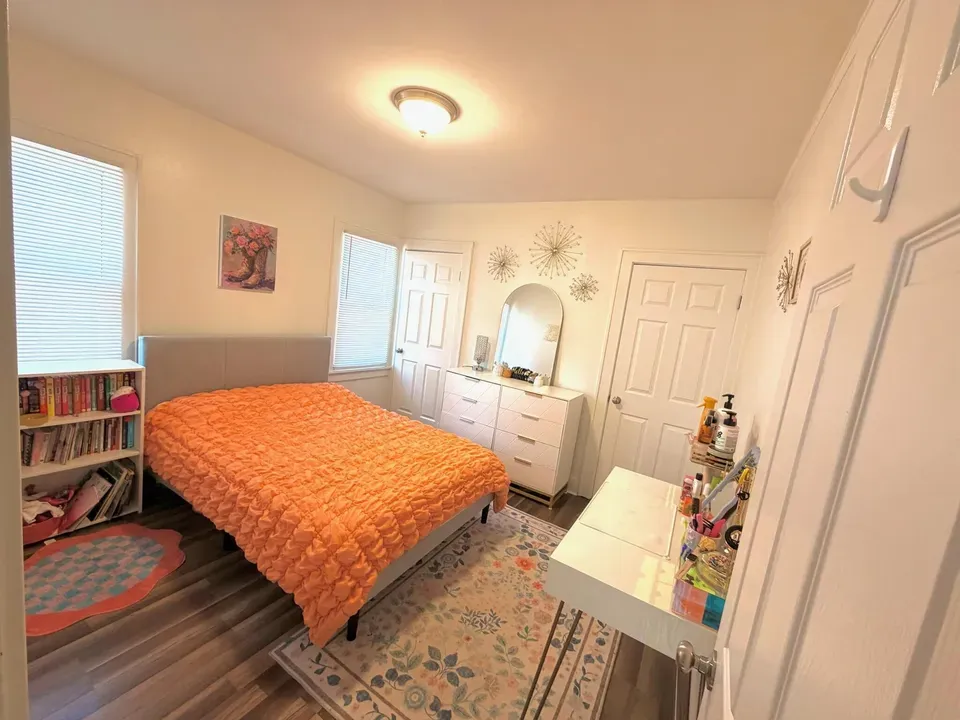 4 Bed 2 Bath Classic Historic Era Home in Milwaukee, WI - 5