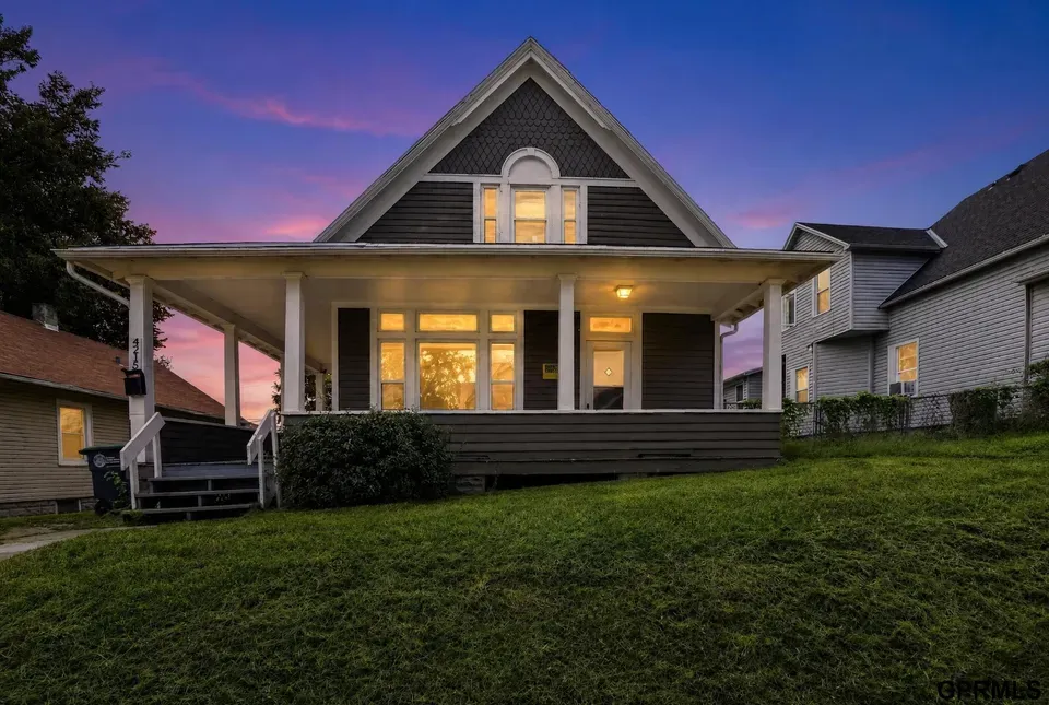 4 Bed 2 Bath Classic Historic Era Home in Omaha, NE
