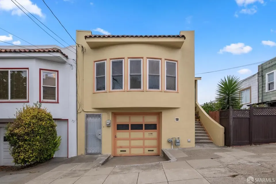 4 Bed 2 Bath Classic Historic Era Home in San Francisco, CA - 3