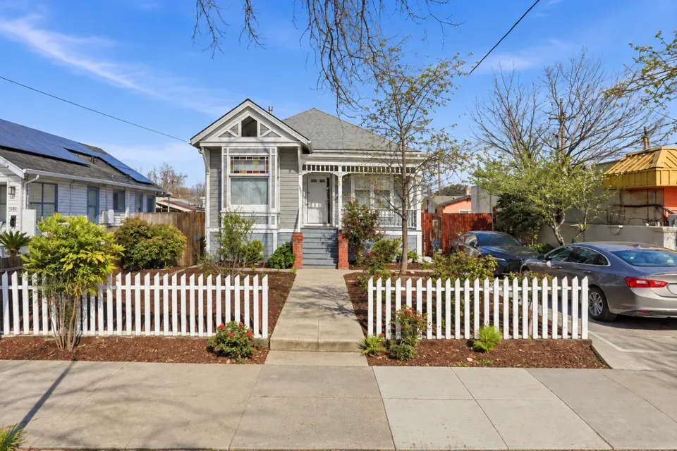 4 Bed 2 Bath Classic Historic Era Home in San Jose, CA
