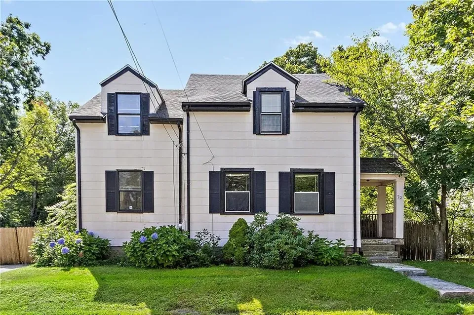 4 Bed 2 Bath Classic Historic Era Home in Warwick, RI