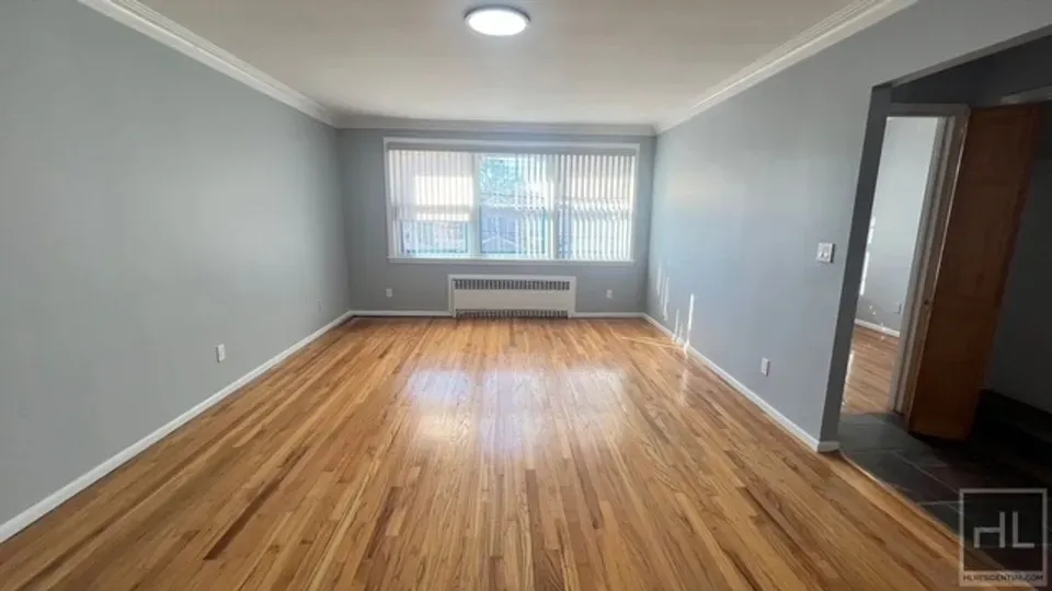 4 Bed 2 Bath Contemporary High-Rise Condo in Brooklyn, NY - 5