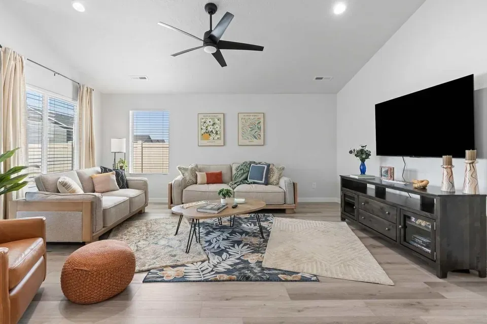 4 Bed 2 Bath Contemporary High-Rise Condo in Meridian, ID