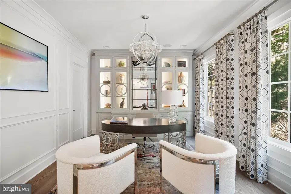 4 Bed 2 Bath Contemporary Multi-Level Townhome in Bethesda, MD - 5