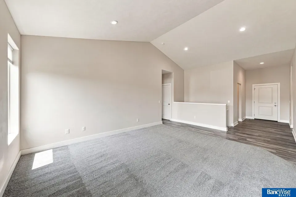 4 Bed 2 Bath Contemporary Multi-Level Townhome in Lincoln, NE - 4