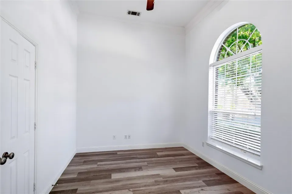 4 Bed 2 Bath Established Contemporary Home in Allen, TX - 5