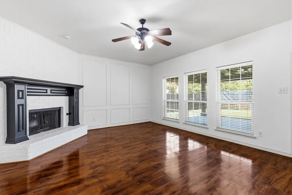 4 Bed 2 Bath Established Contemporary Home in Allen, TX - 2