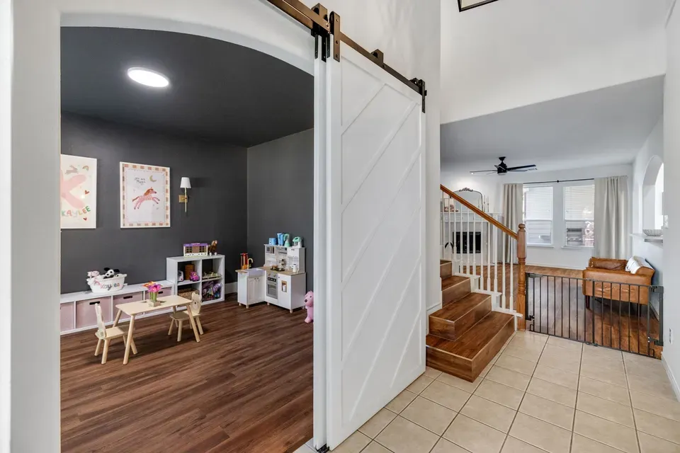 4 Bed 2 Bath Established Contemporary Home in Allen, TX - 4
