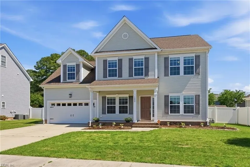 4 Bed 2 Bath Established Contemporary Home in Chesapeake, VA - 1