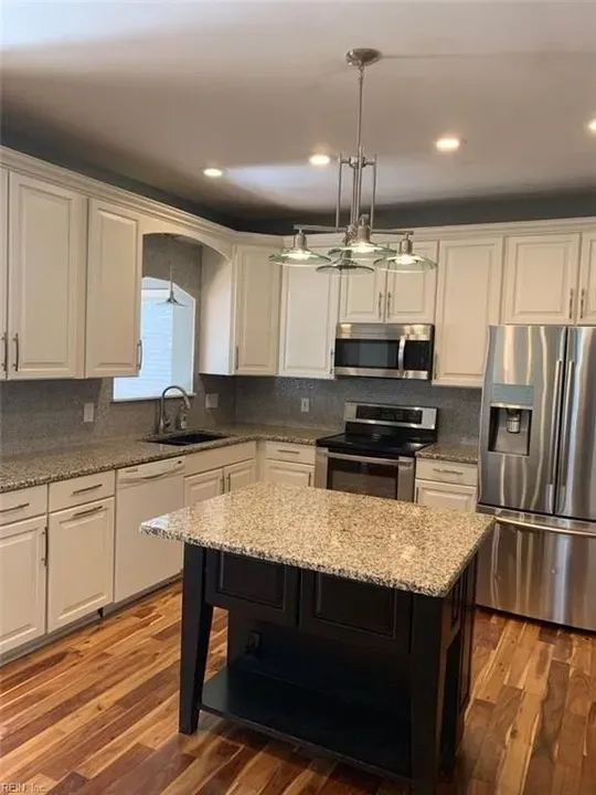 4 Bed 2 Bath Established Contemporary Home in Chesapeake, VA - 4