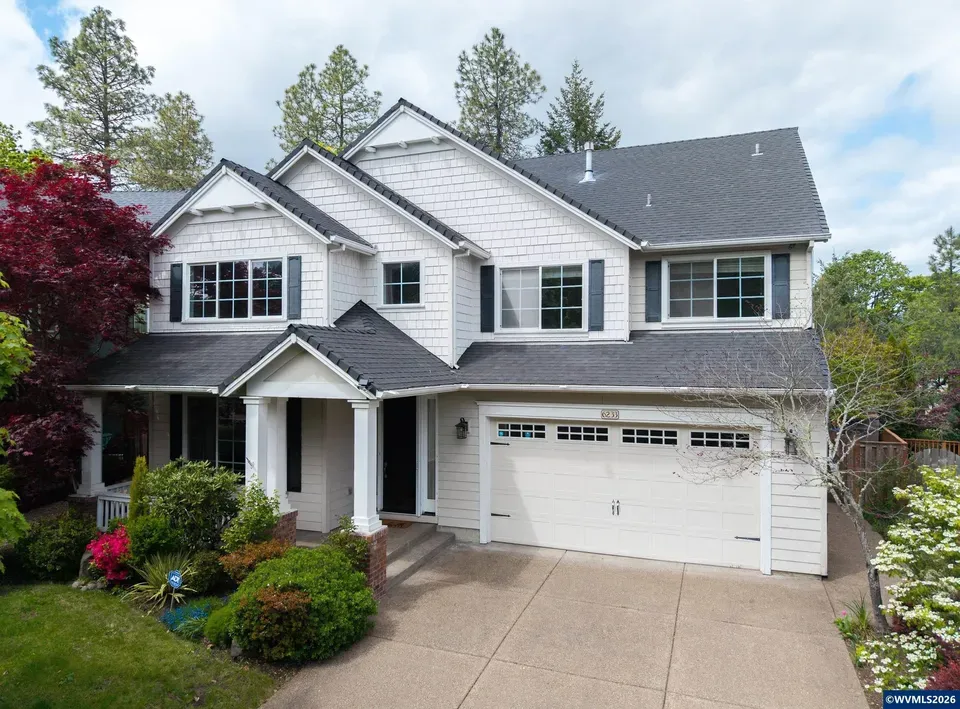 4 Bed 2 Bath Established Contemporary Home in Corvallis, OR - 1