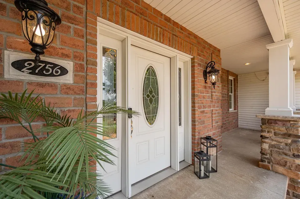 4 Bed 2 Bath Established Contemporary Home in Green Bay, WI - 5