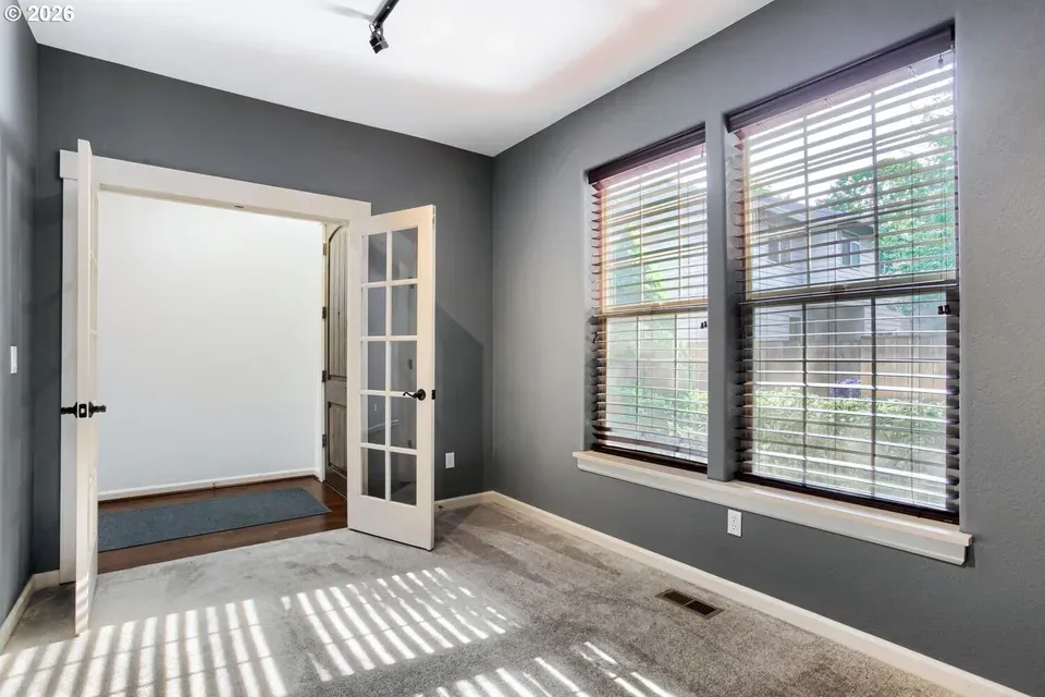 4 Bed 2 Bath Established Contemporary Home in Hillsboro, OR - 4