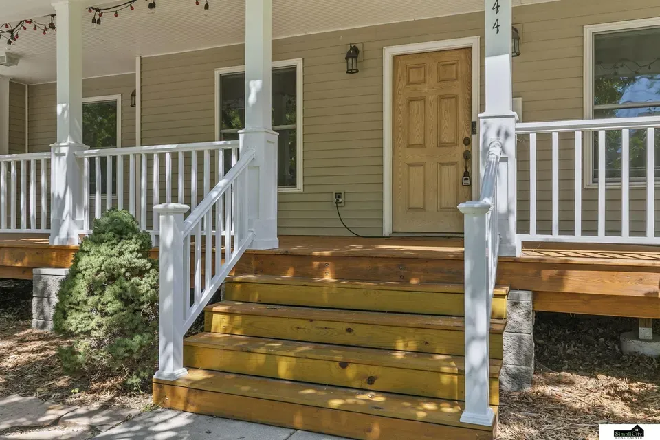 4 Bed 2 Bath Established Contemporary Home in Lincoln, NE - 4