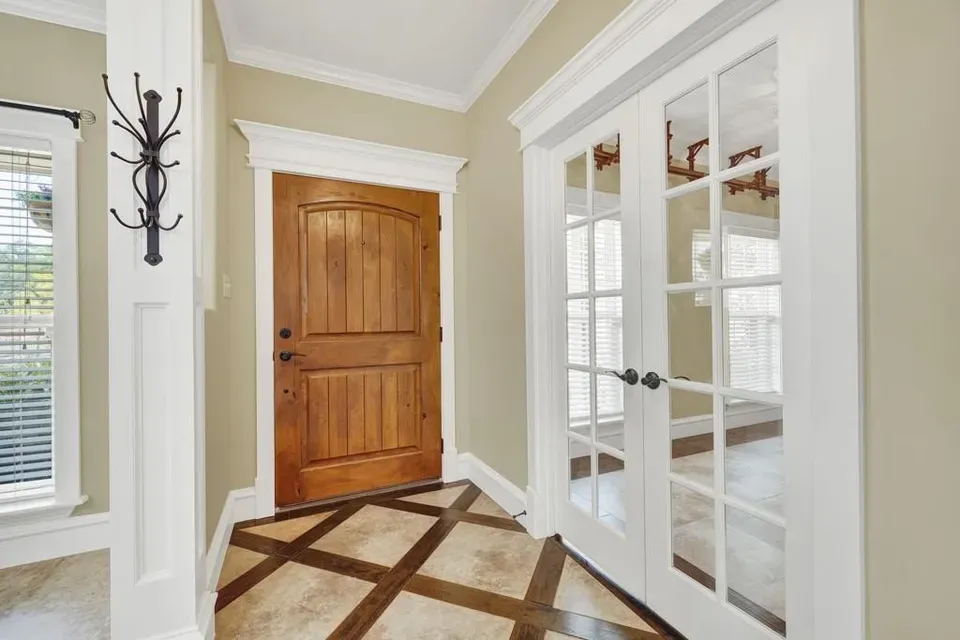 4 Bed 2 Bath Established Contemporary Home in New Braunfels, TX - 5