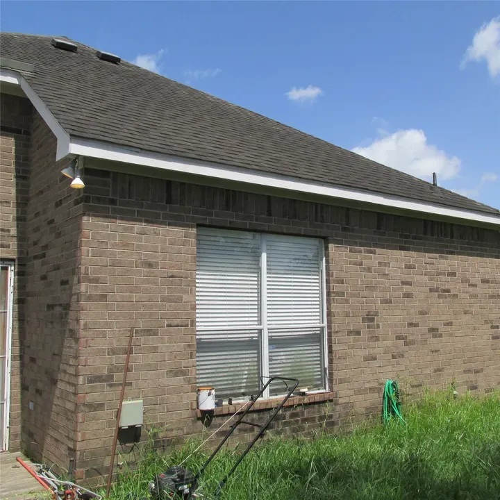 4 Bed 2 Bath Established Contemporary Home in Pearland, TX - 4