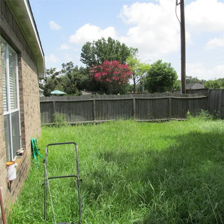 4 Bed 2 Bath Established Contemporary Home in Pearland, TX - 5
